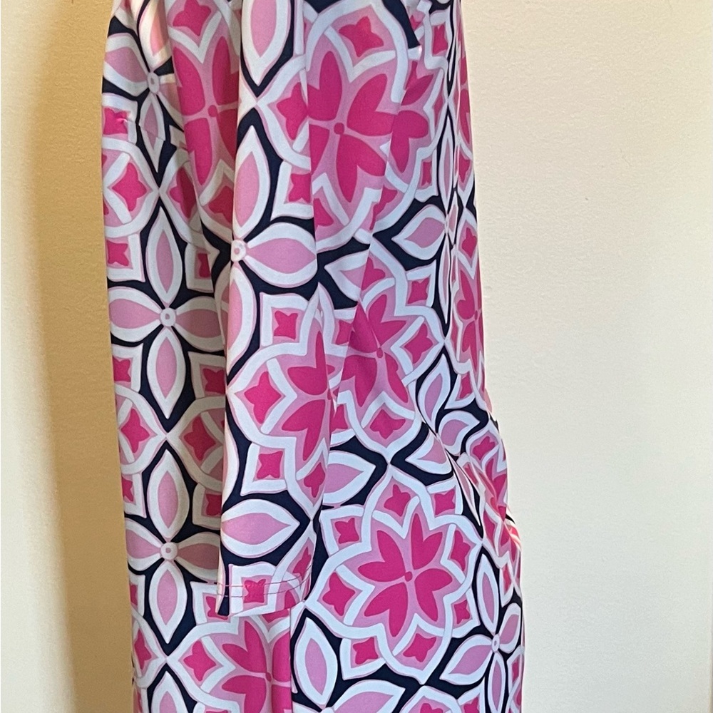 Pink and White Geometric Pattern Dress - Picture 2 of 3
